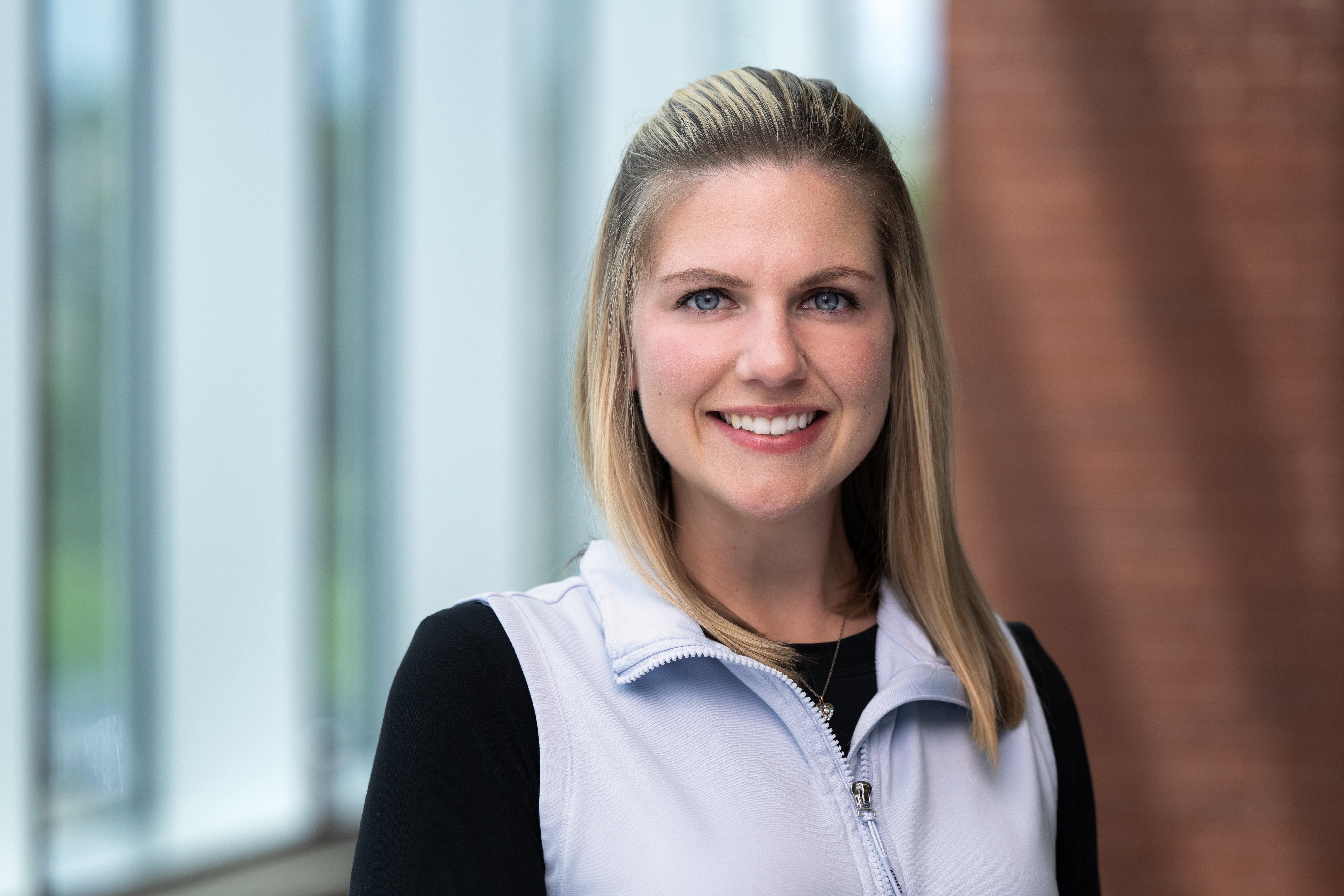 Rebecca Cummings, PT, DPT head shot.