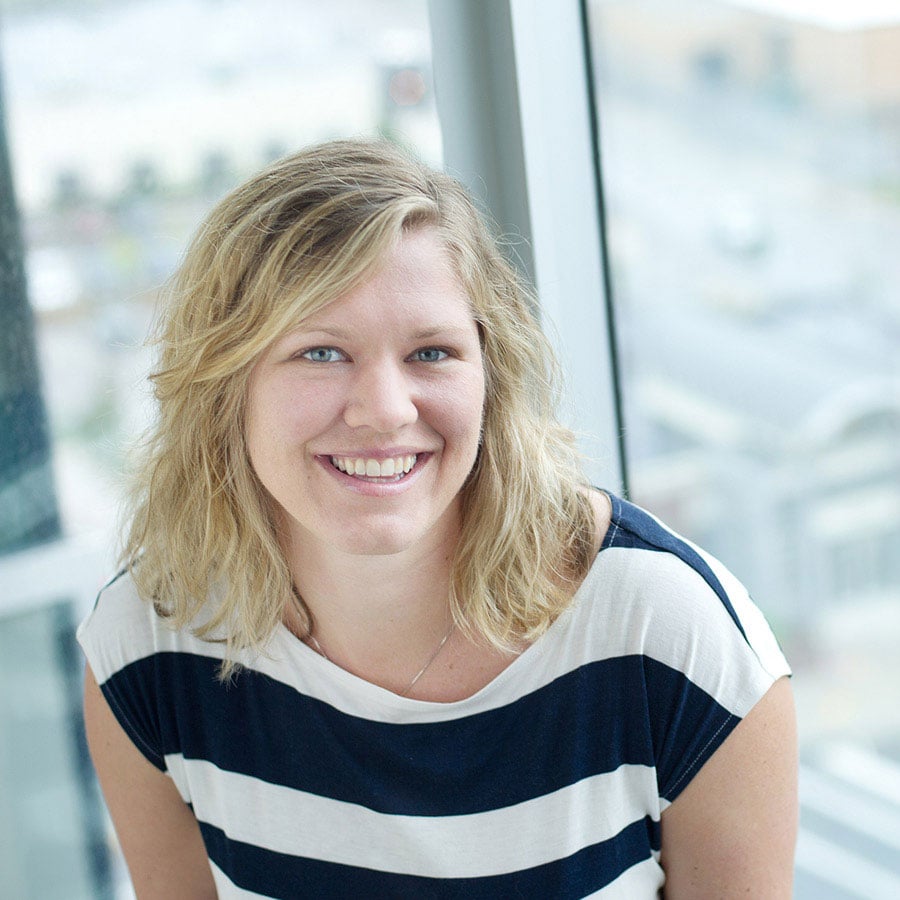 Jennifer Pofahl, MD head shot.